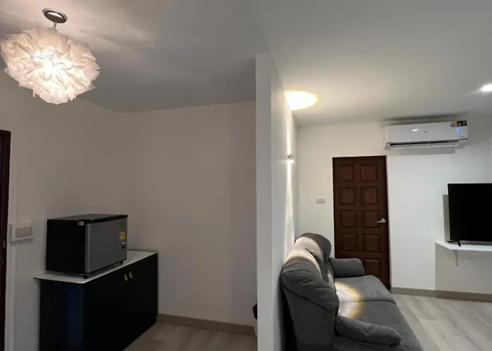Nanon Sathorn Hostel Bangkok