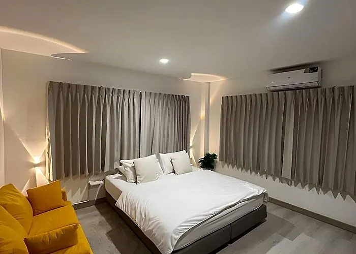 Hostel Nanon Sathorn Bangkok